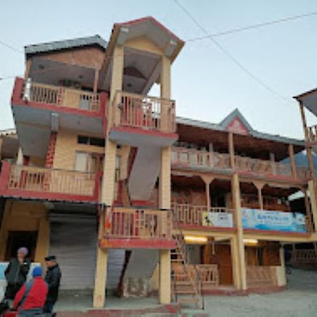 Hotel Renu Paradise , Ayodhya Zewnętrze zdjęcie