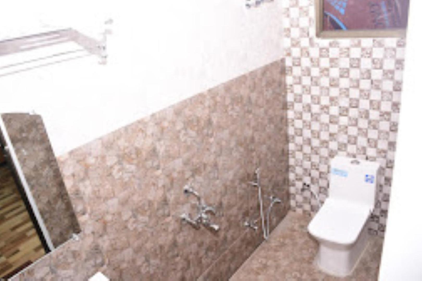 Hotel Renu Paradise , Ayodhya Zewnętrze zdjęcie